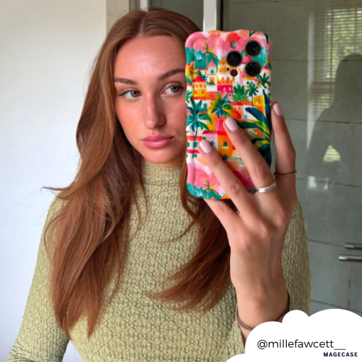 girls mirror selfie with portofino phone case